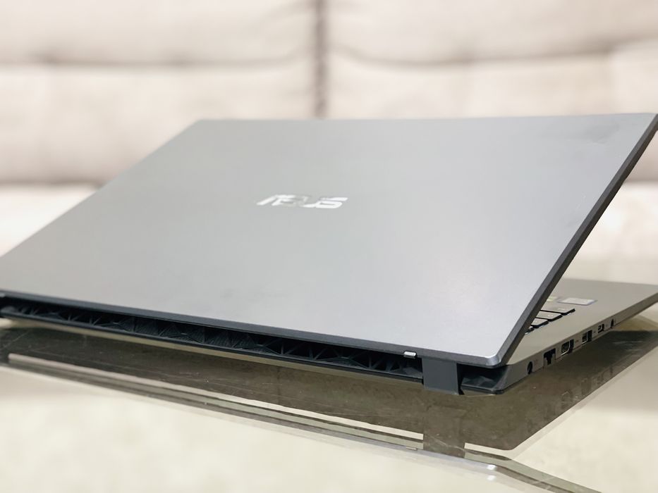 Ноутбук Asus/FHD/IPS/i5-8300H/4.0 GHz/8 ГБ/SSD 512/GTX 1650 /4ГБ