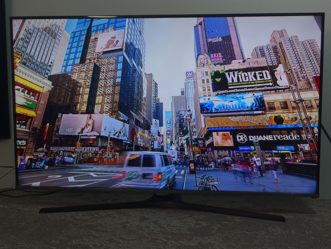 Продам телевізор  48" Samsung UE48H5000AW