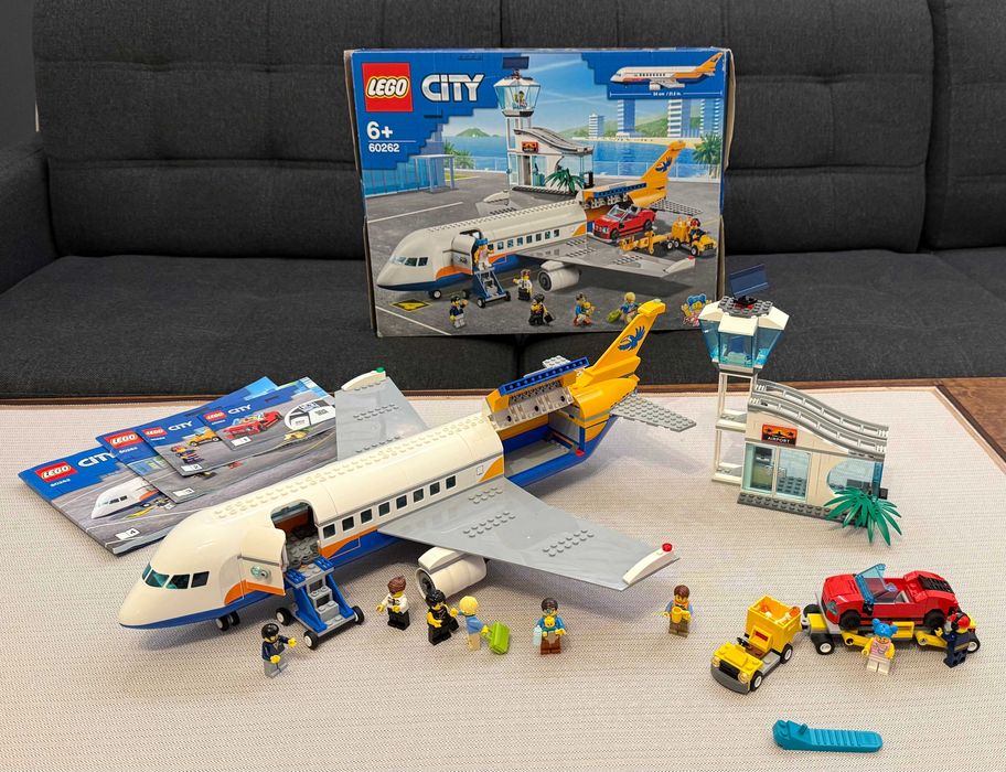 Lego CITY 60262 Samolot pasażerski *KOMPLETNY*