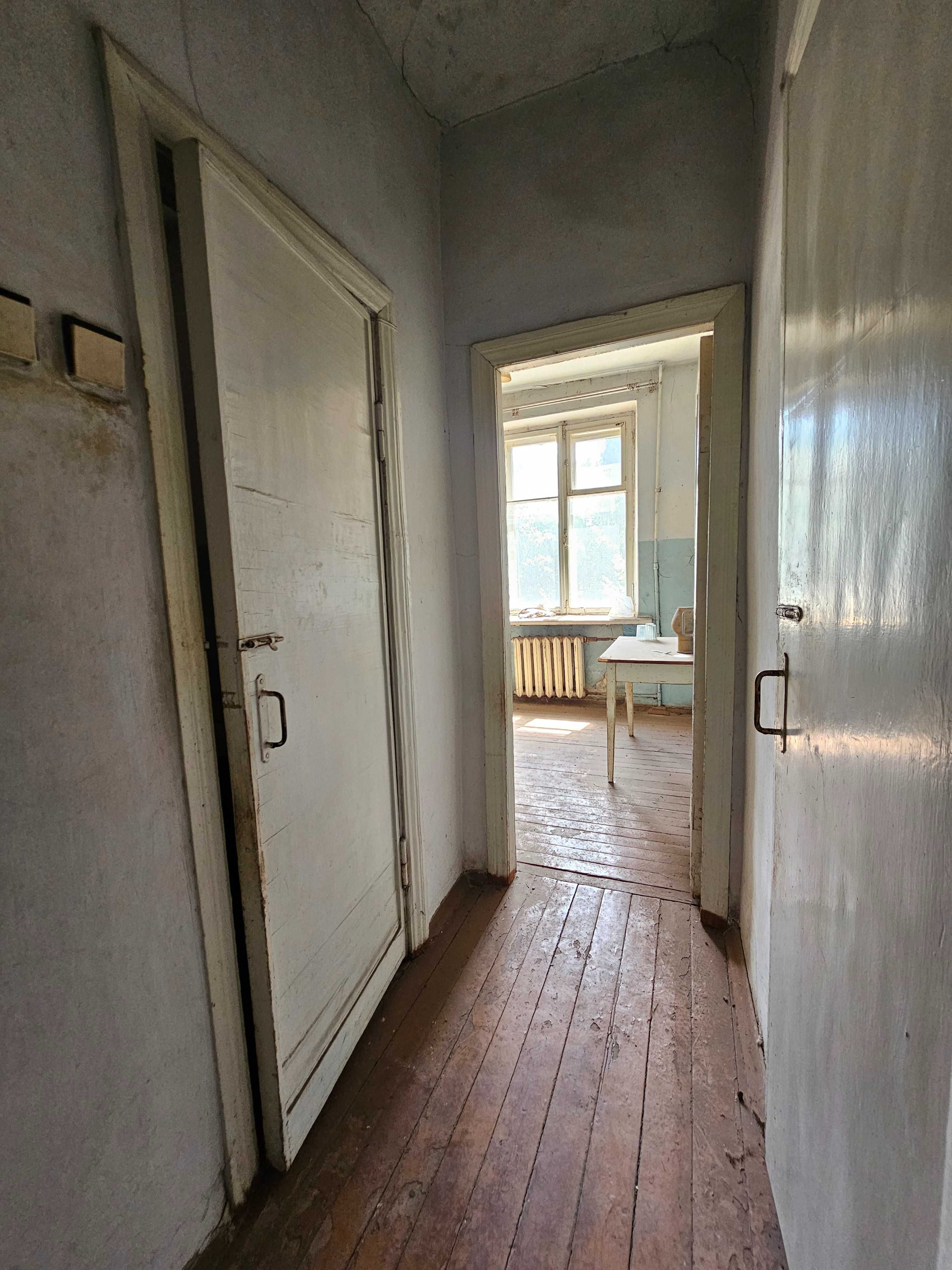 Сталинка 83 кв.м. на Юности, ул. Кузнецова/ Спасская