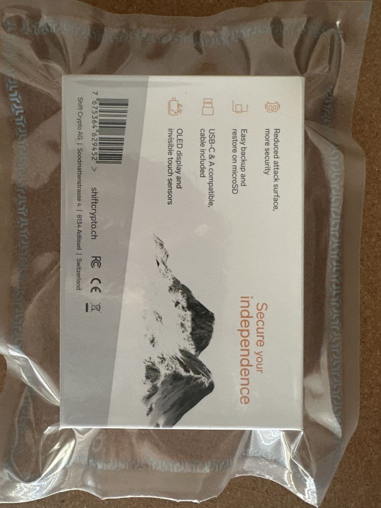 Bitbox02 Bitcoin only edition (wallet, crypto, not Trezor or Ledger)