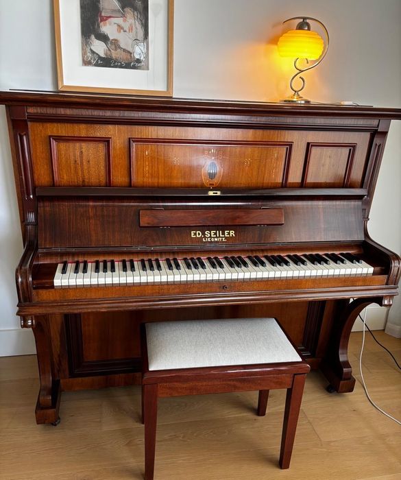 Piano Ed. SEILER Liegnitz mto giro comprado no Salão Musical de LISBOA