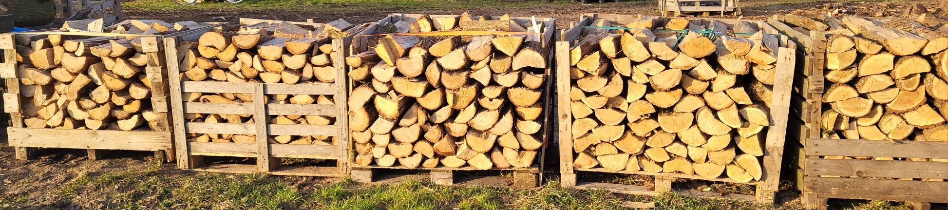 Sprzedam drewno kominkowe  opałowe  suche na zimę 2025/26  Polecam !