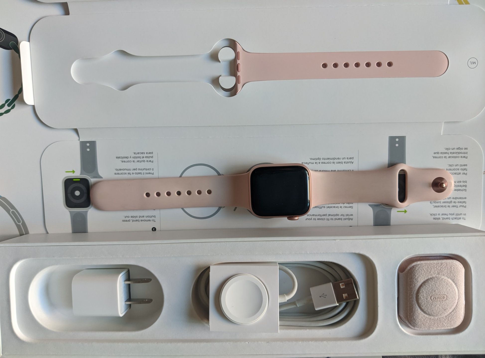 Часы Apple Watch Series 4 40mm