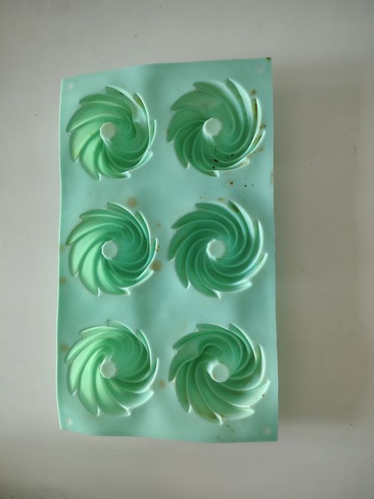 Кухонні предмети форма для випічки підставка для ложок корзинка