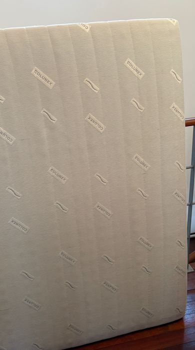 Colchão marca Colunex em óptimo estado