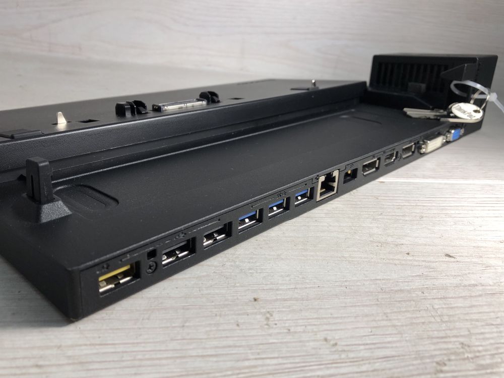 Док-станція ноутбука Lenovo   40A2 DisplayPort  HDMI  VGA  DVI-D