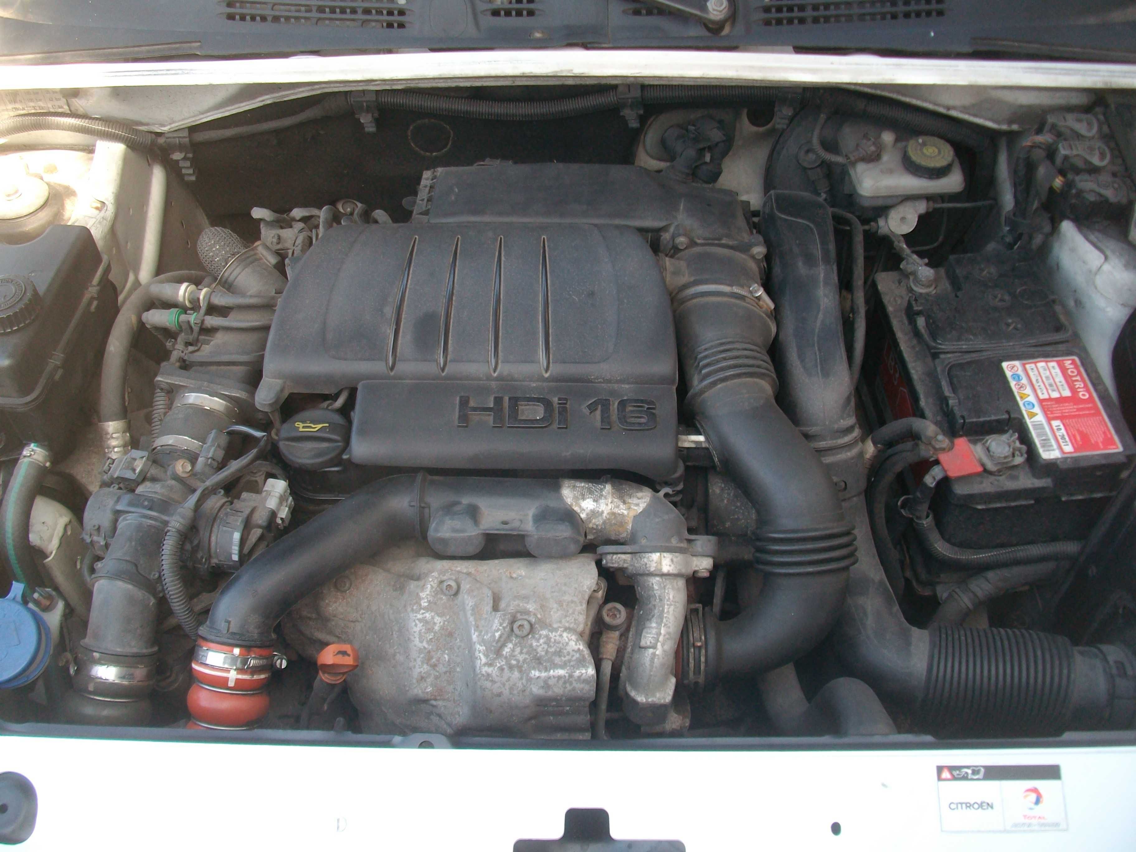 Citroen Berlingo 1.6D (Fibrada no interior) de 2010