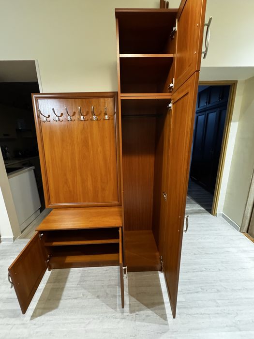 Zestaw mebli na przedpokój