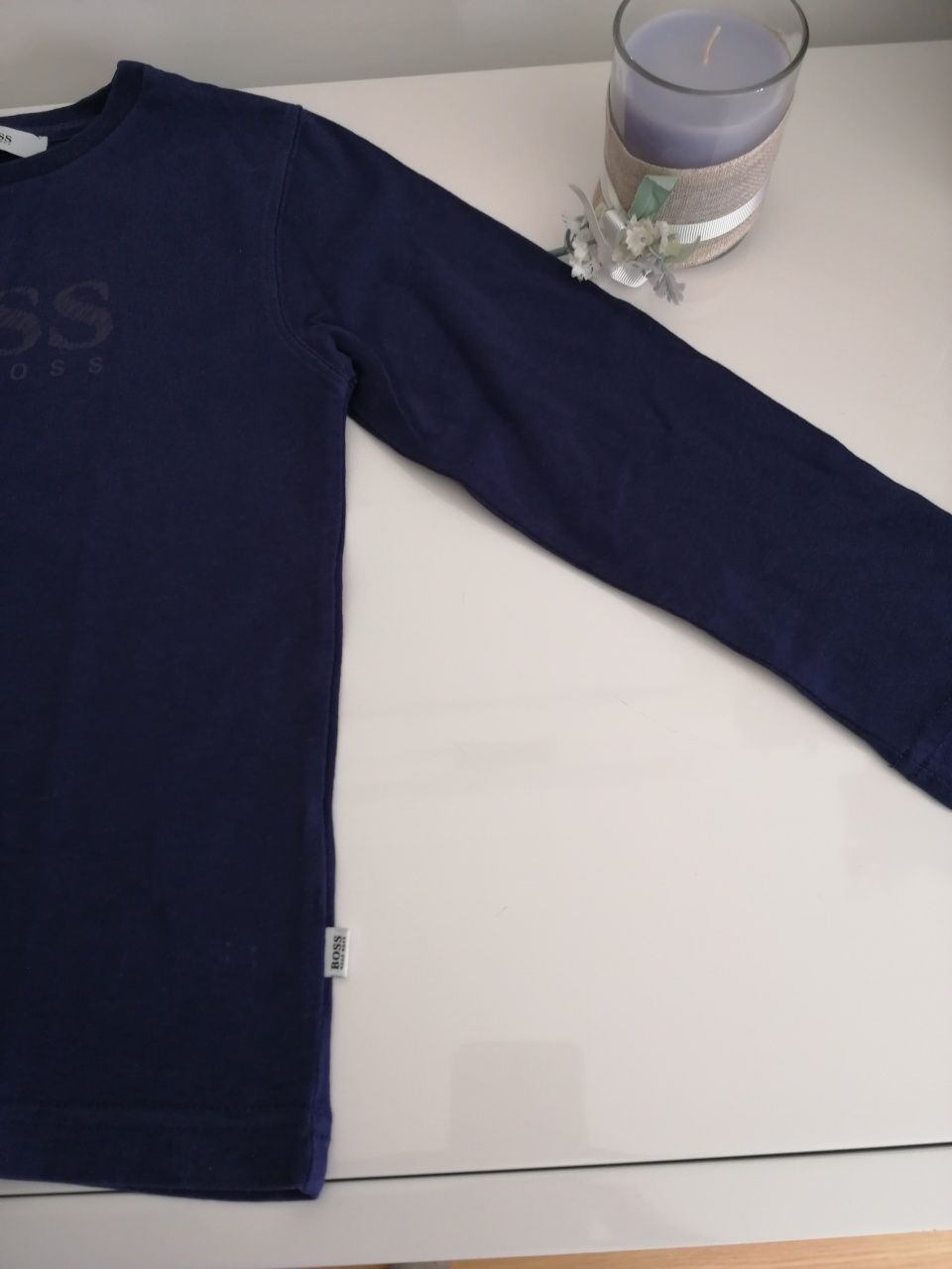 T-shirt de menino Diesel e Hugo Boss, tamanho 6 anos