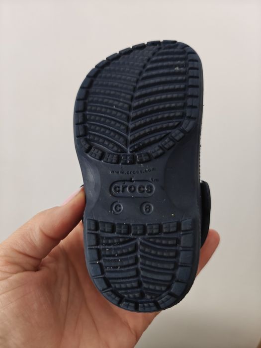 Crocs klapki dla dziecka C8 14 cm  23/24