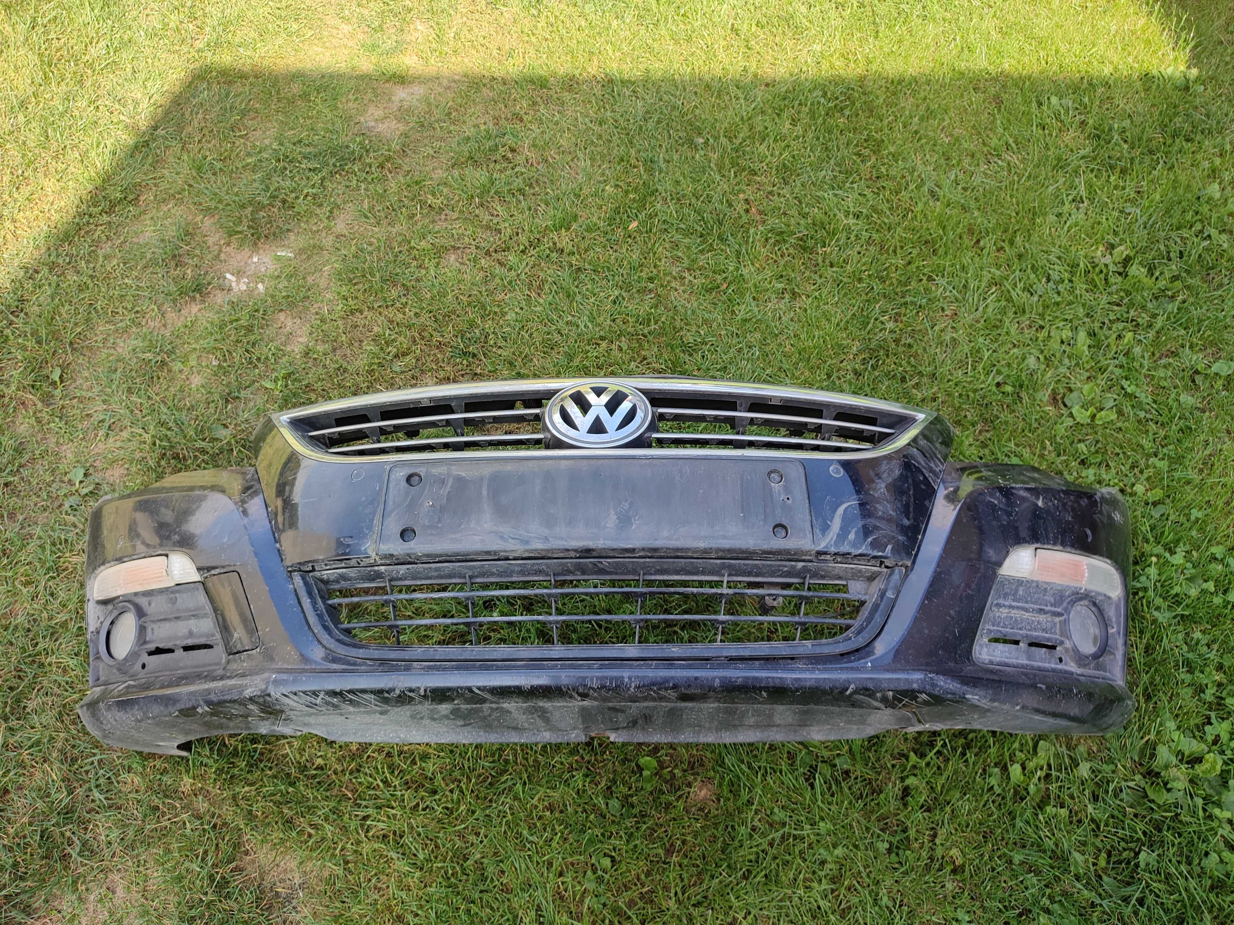 zderzak przód VW Passat CC