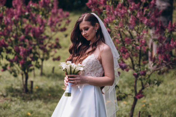 Шикарна весільна  сукня