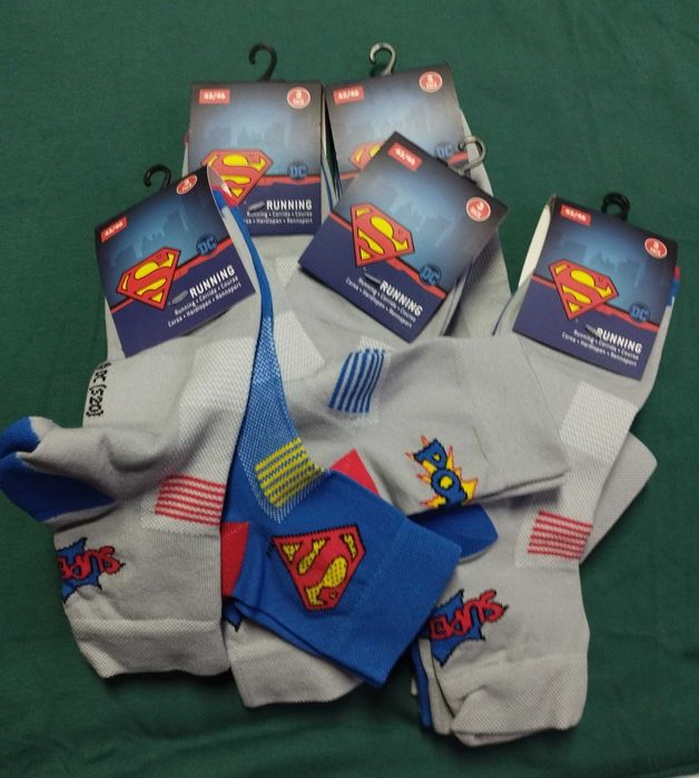 Meias Spider-Man Avengers da Marvel de adulto