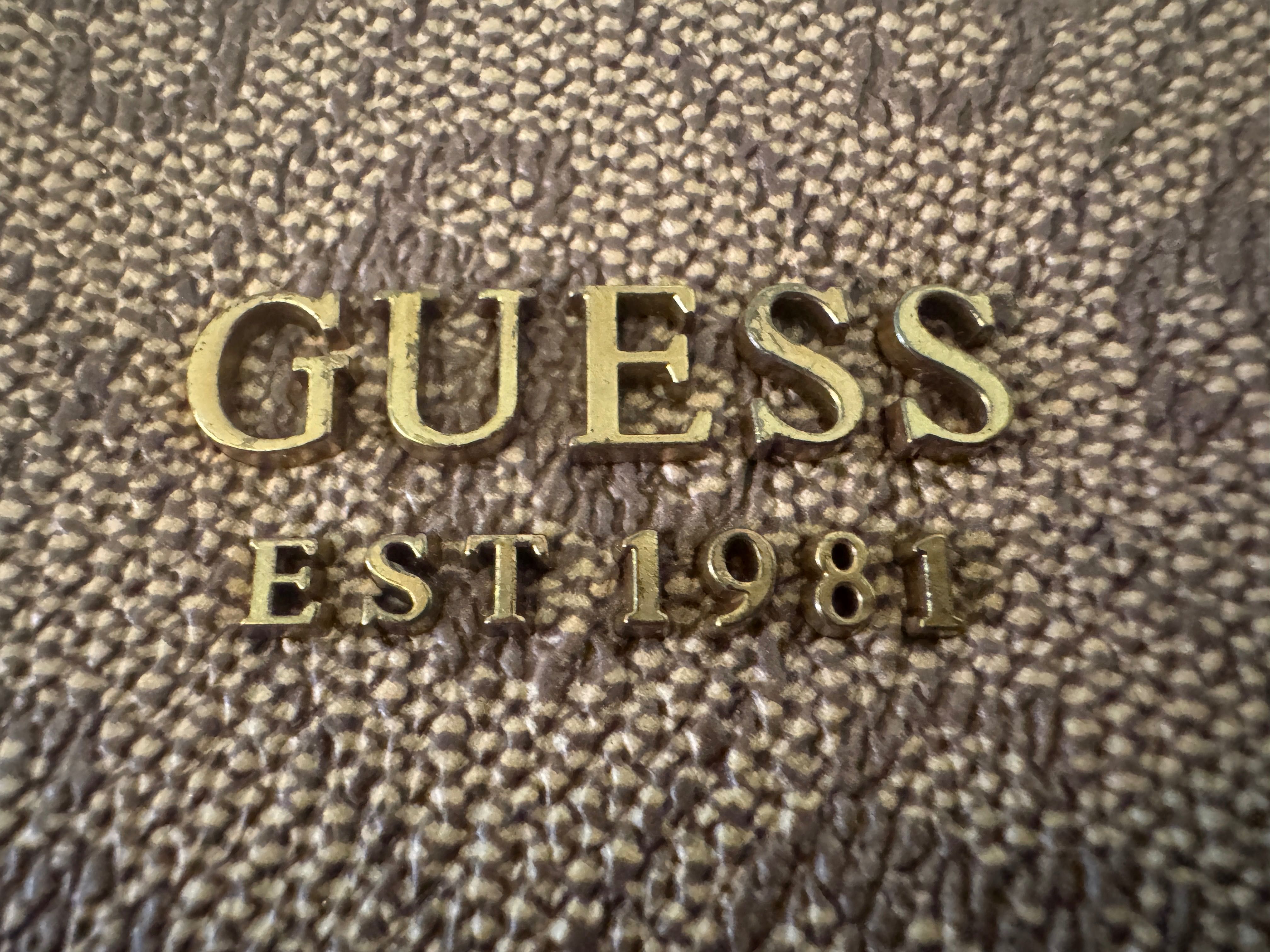 Torebka Guess /Kraków Starowiślna