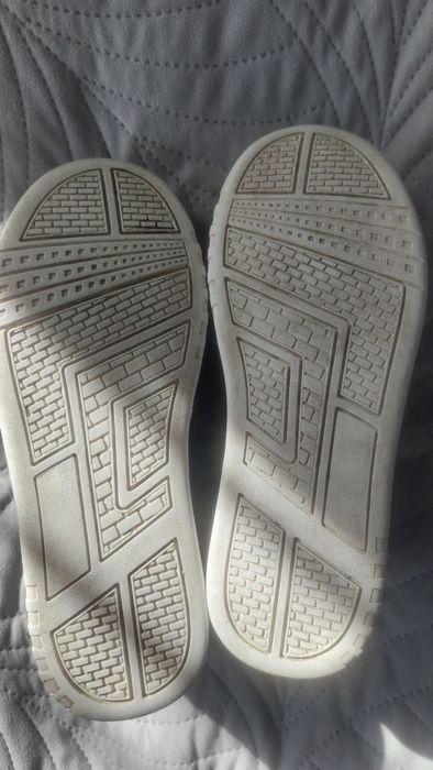 Buty dla chłopca 36