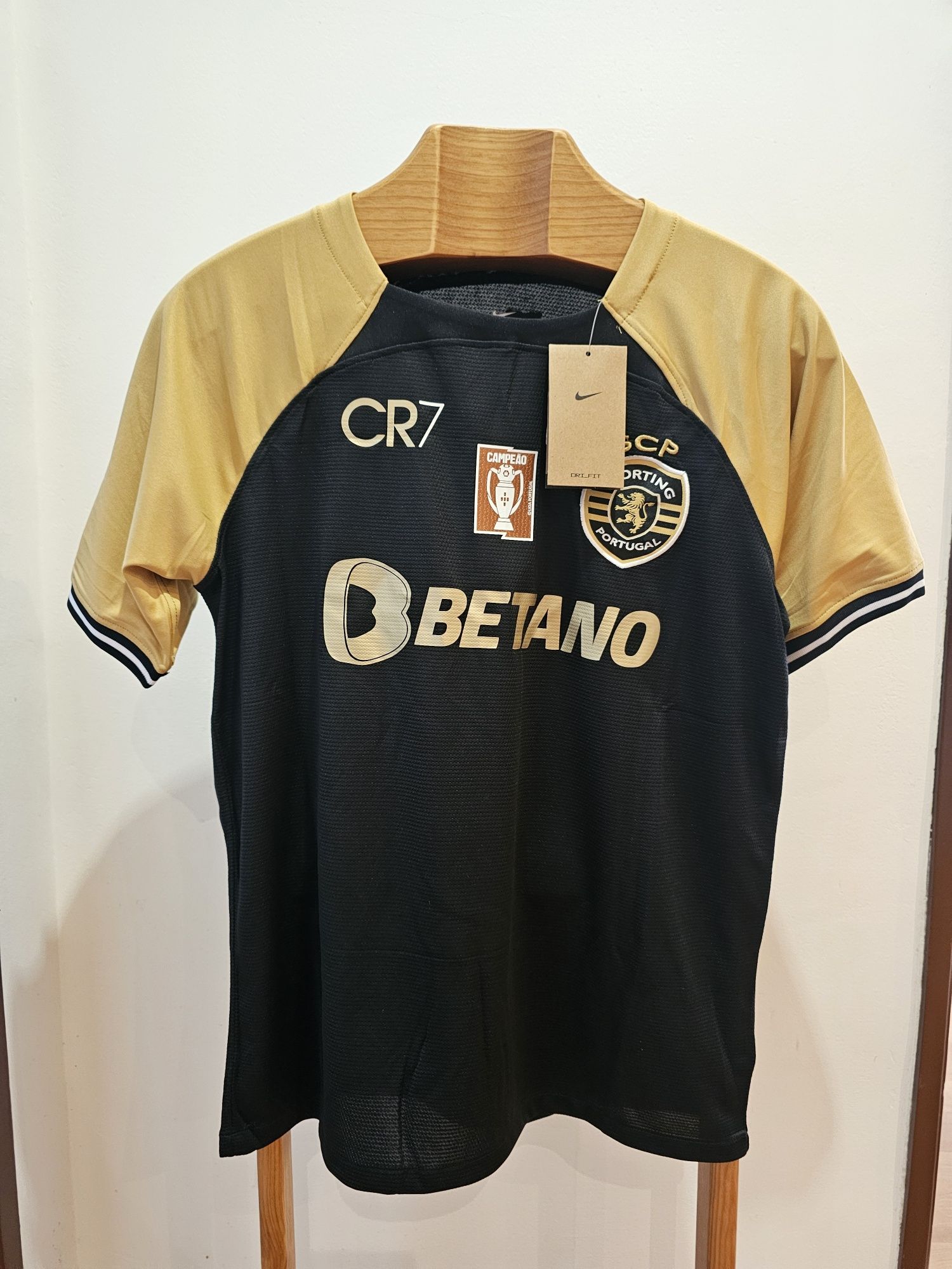 Camisola Sporting Gyokeres