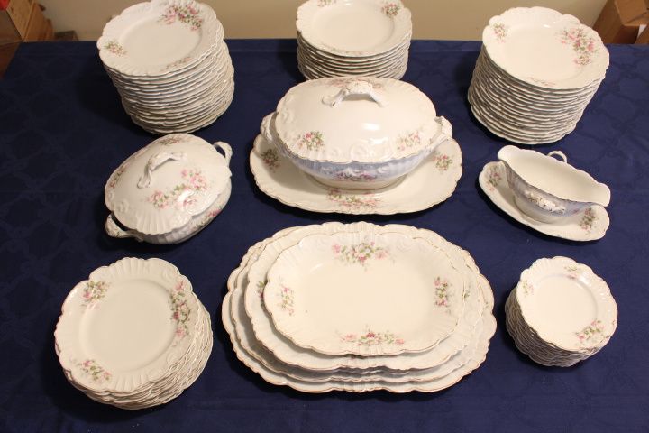 Serviço de Jantar Porcelana Vista Alegre Floral 1881 completo 80 peças