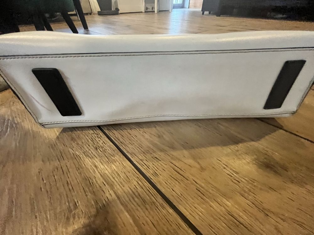 Armani jeans duza torebka biala