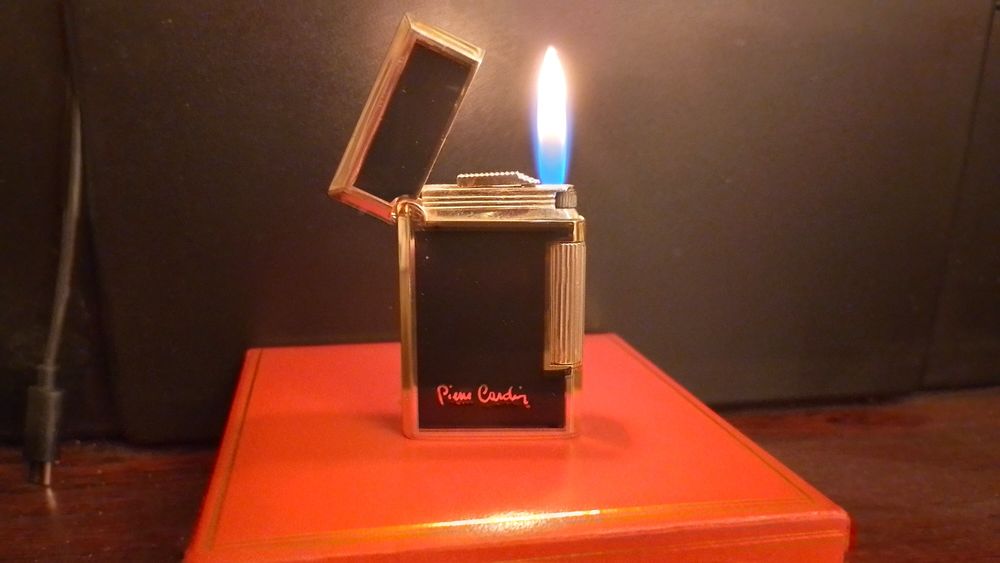 Зажигалка Pierre Cardin