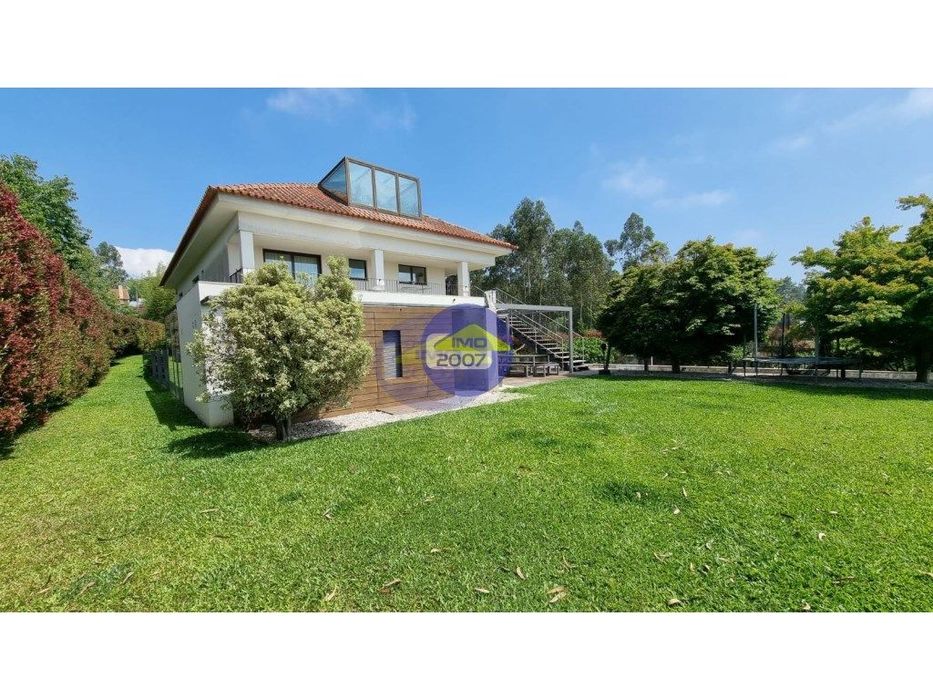 Moradia de Luxo em Souto da Feira