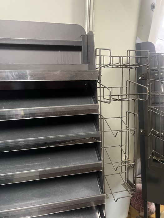 Стелаж металевий ( для викладки)