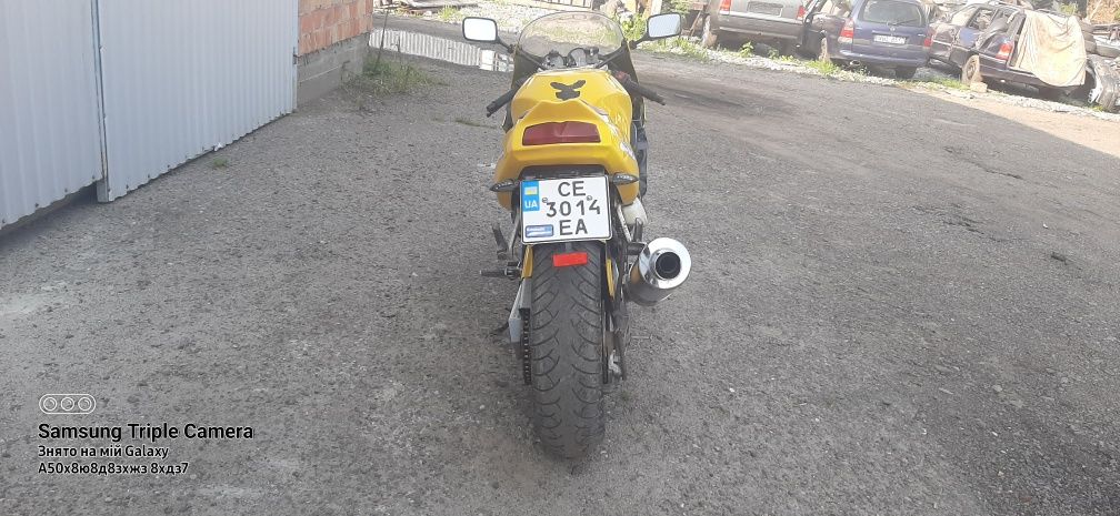 Мотоцикл Кавасакі ZXR-750