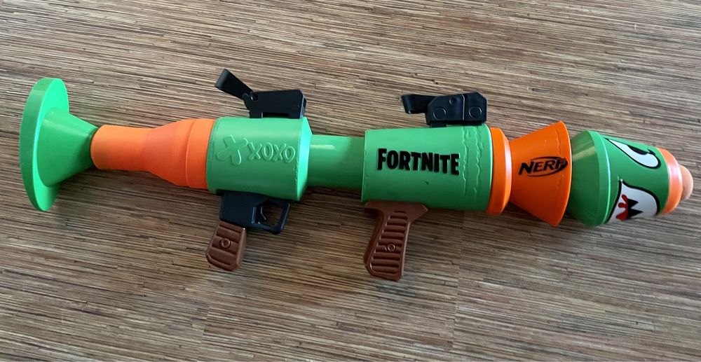 NERF Wyrzutnia Fortnite RL Rusty Rocket E7511