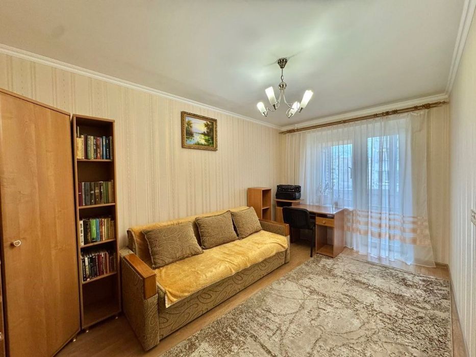 Оренда 2 кім.кВ. Вул. Коломийська