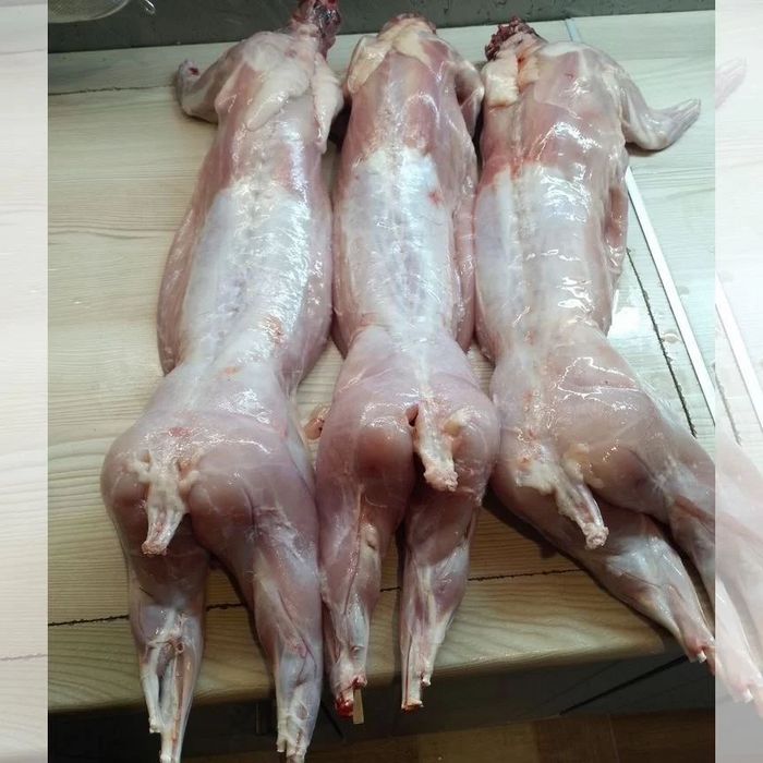 Пропонуємо мясо кролика.