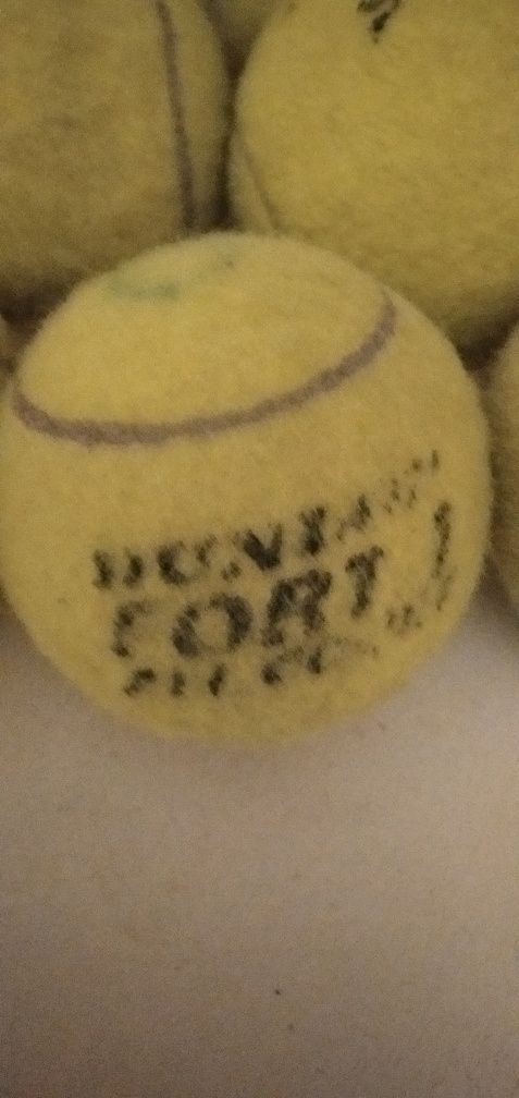 Мячики для большего тенниса
