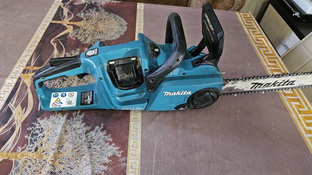 Makita DUC 353 - piła łańcuchowa