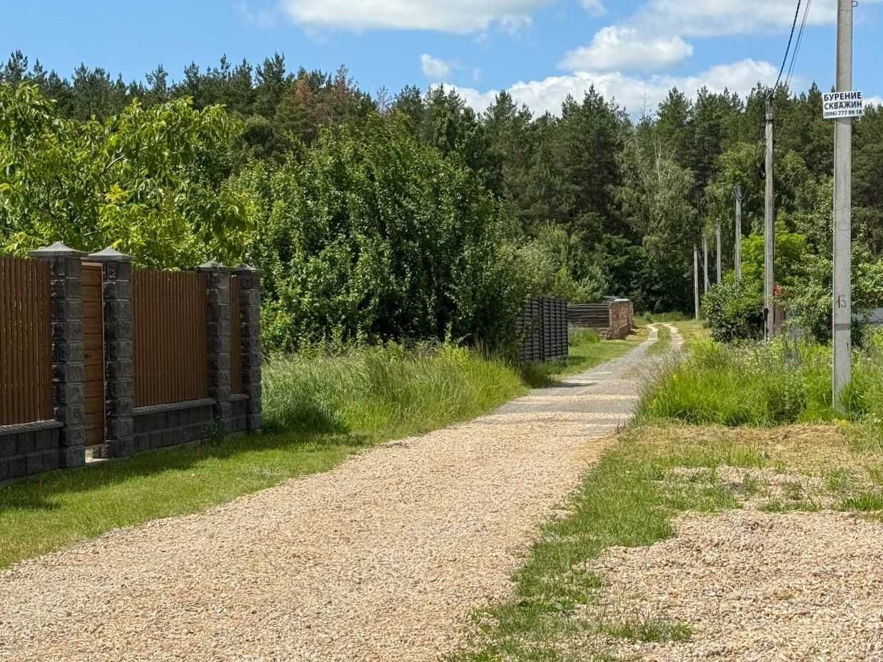 Продаж ділянки 25сот під забудову. Новий район.Поруч озеро, ліс.ID:113