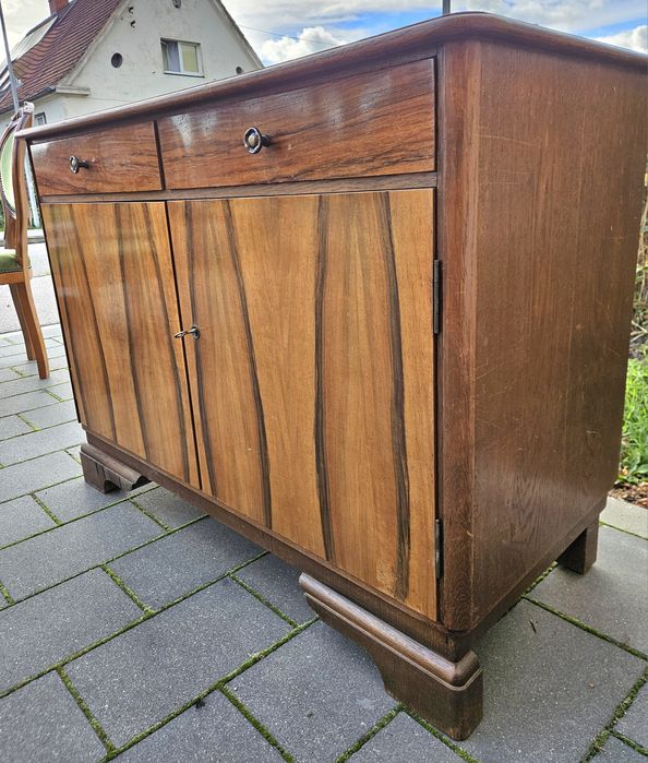 Komoda w stylu Art Deco