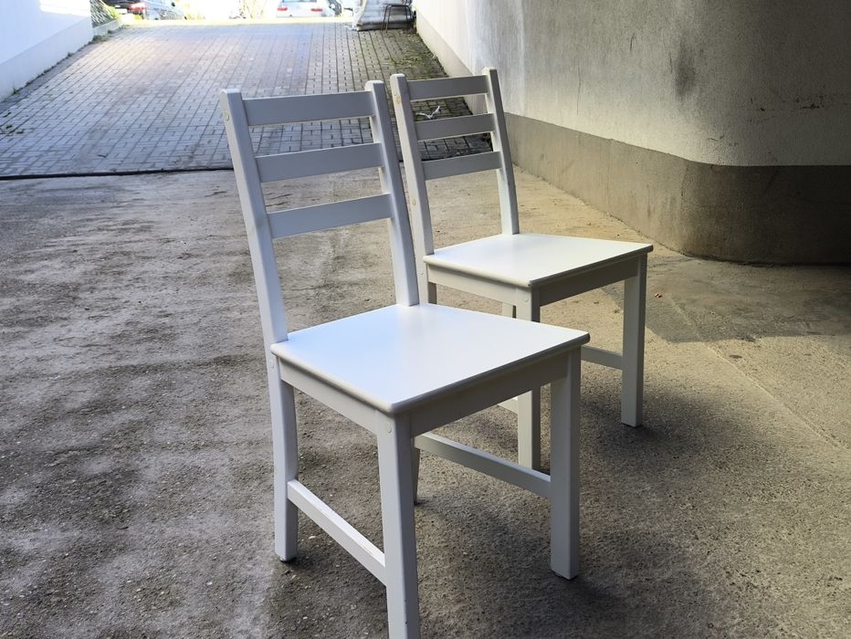 Krzesła i stół IKEA