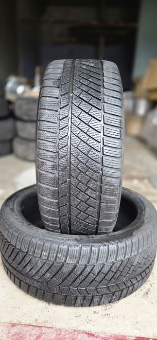 Продам пару зимової резини R19 Continental