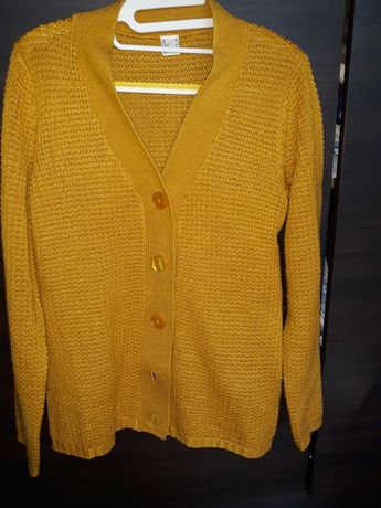 Sweterek miodowy stan idealny rozmiar z metki 38 śliczny