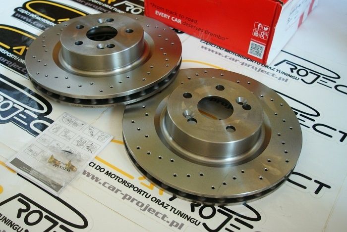 Tarcze Brembo nawiercane i klocki Ferodo Megane 2 R.S., Clio 3 R.S.