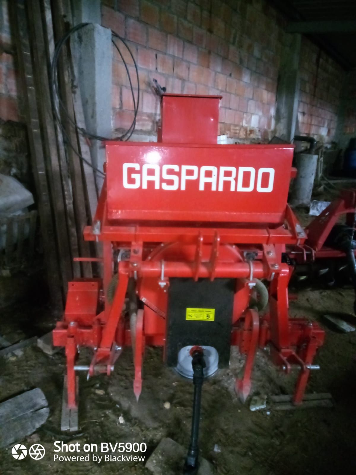 Semeador gaspardo pneumático 2 linhas