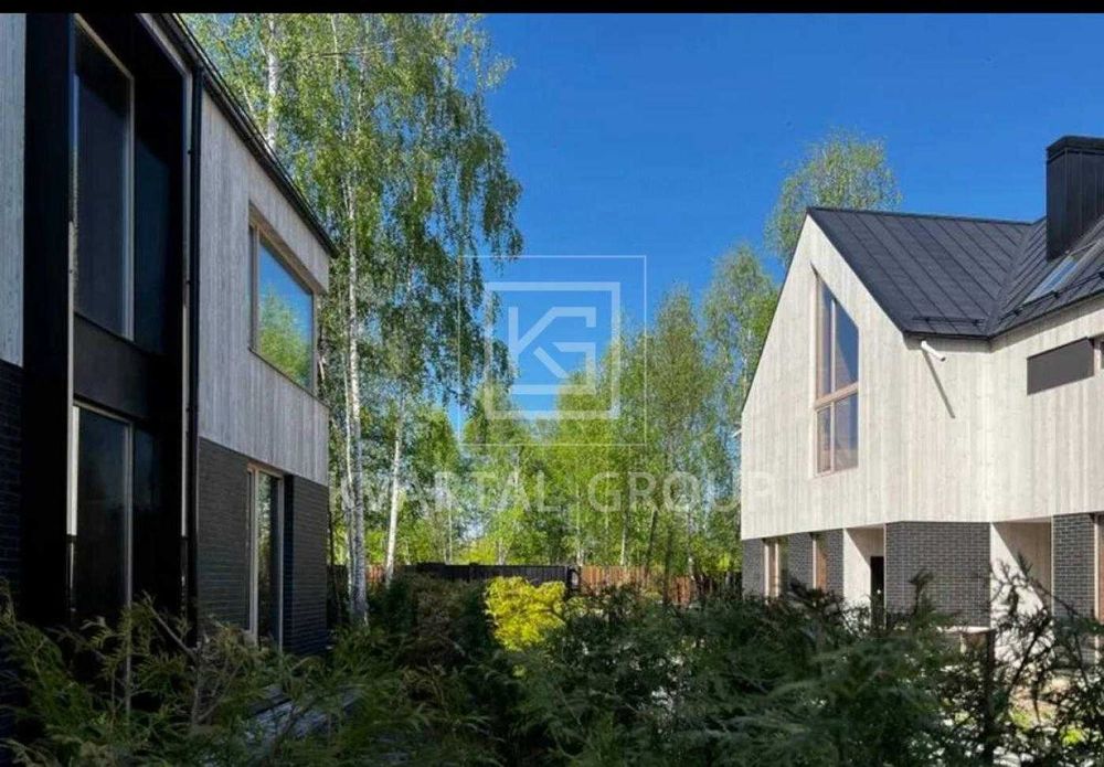 Продам якісний дуплекс в КМ Hidden House !