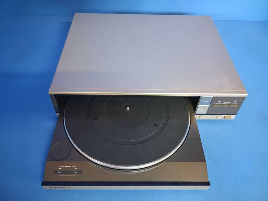 gira-discos PIONEER PL-44F