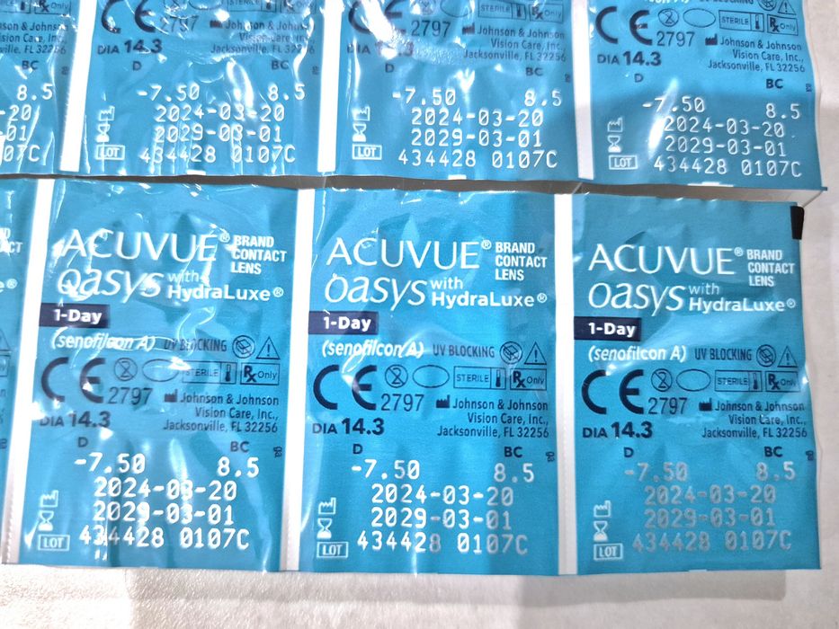 ACUVUE OASYS 1-DAY Soczewki kontaktowe jednodniowe 15szt Moc -7,5 -8.0