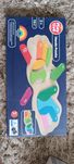 Drewniane puzzle Montessori w kształcie dłoni