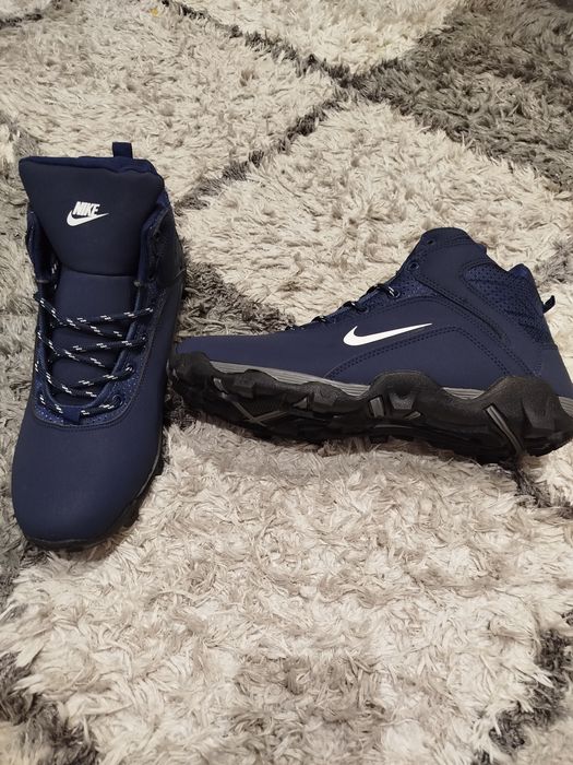 Nowe zimowe buty męskie