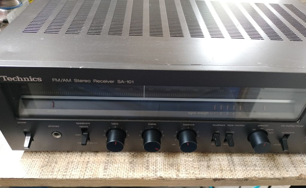 Amplituner Technics SA 101