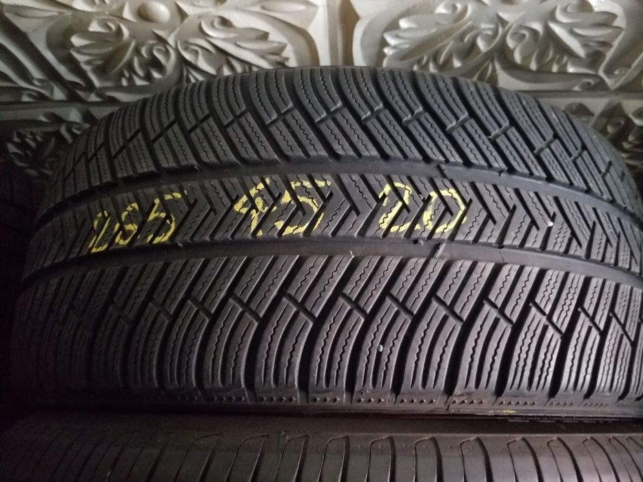 Шини 295/40/20, 265/45/20 Michelin