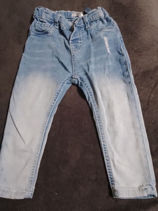 Spodnie jeans 86 z regulacją w pasie