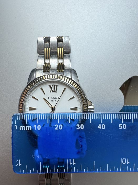 Годинник Tissot, чоловічі, бу гарний стан.