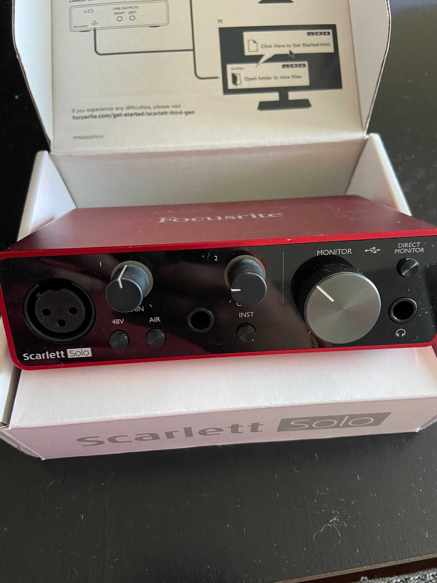 Interface de áudio Focusrite Scarlett Solo 3rd gen