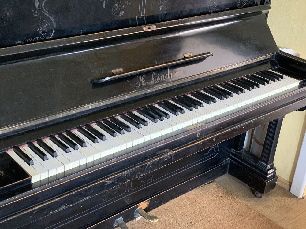 Pianino koncertowe marki Lindner